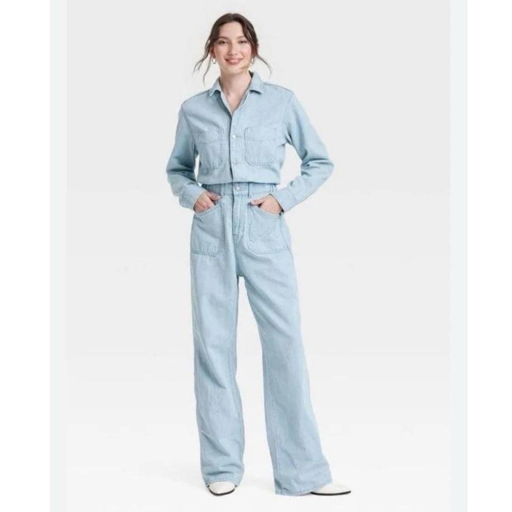 Universal Thread Women's Denim Baggy Jumpsuit Light Blue Denim